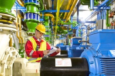Why Machine Learning Is Crucial for Predictive Maintenance