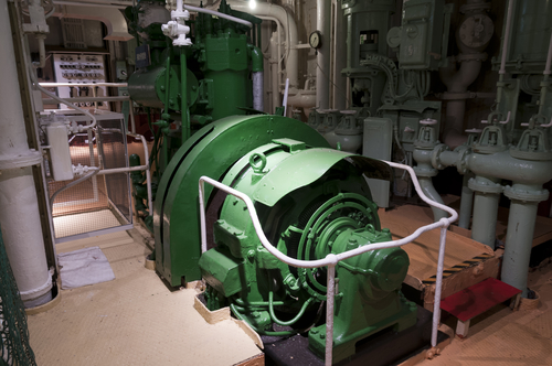 How the Cloud Keeps Compressed Air Flowing