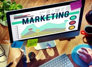 How AI Is Dominating Marketing Software: 5 Real-Time Observations