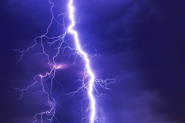 Swiss University Uses AI To Predict Lightning Strikes