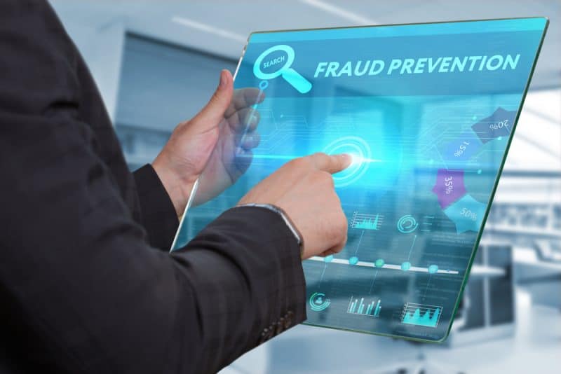 How the World’s Largest Banks Use Advanced Graph Analytics to Fight Fraud