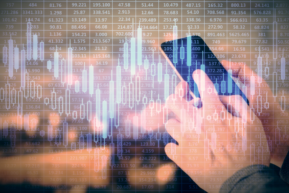 Financials Ramp Up Services with Hybrid Real-Time Apps