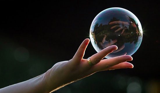 Navigating Smart Manufacturing in 2025: Key Challenges for the Auto Industry